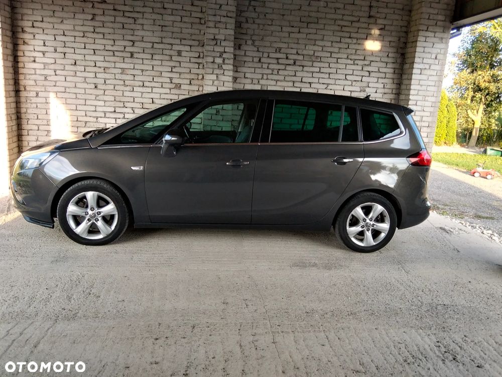 Opel Zafira 1.6 CDTI Cosmo - 27