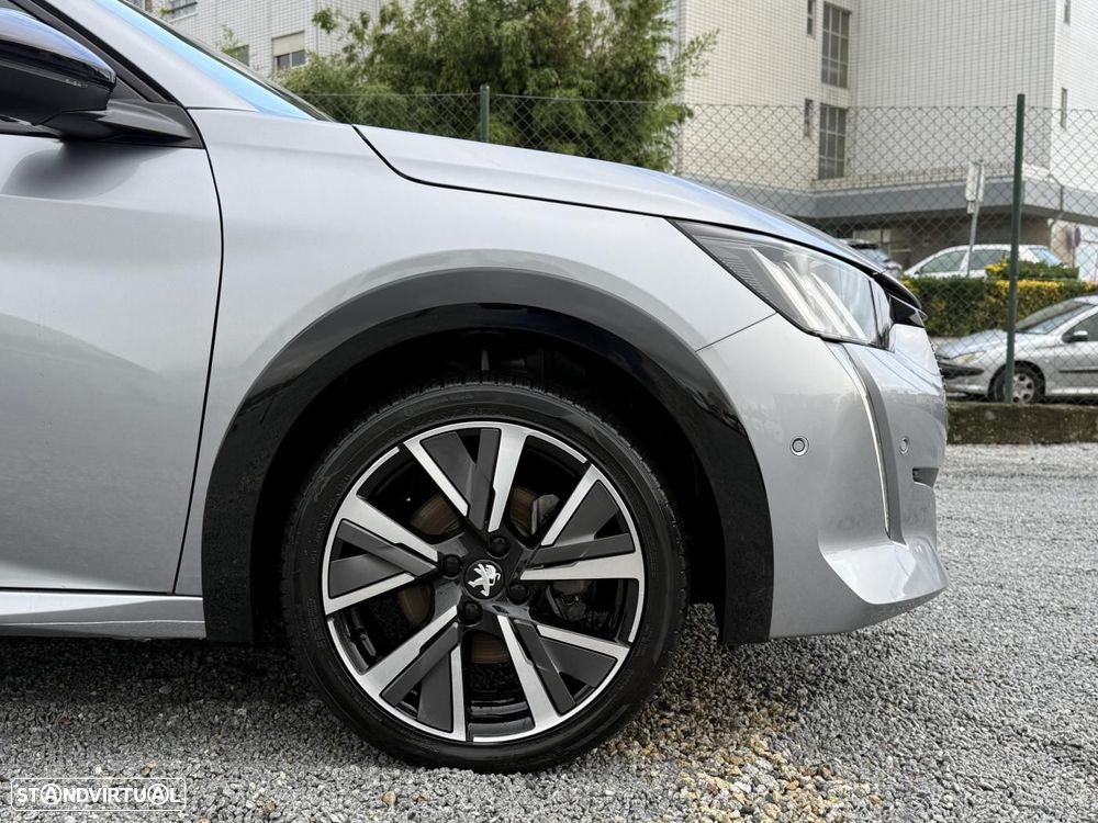 Peugeot 208 1.2 PureTech GT - 9