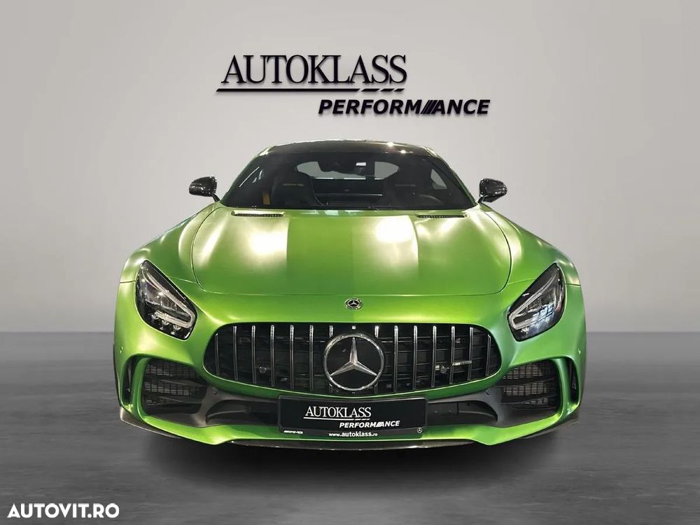 Mercedes-Benz AMG GT R Roadster - 8