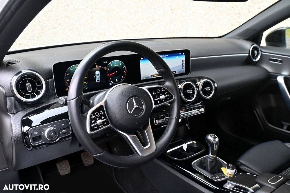 Mercedes-Benz A 200 - 9