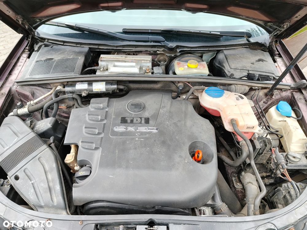 Seat Exeo 2.0 TDI DPF Style - 24