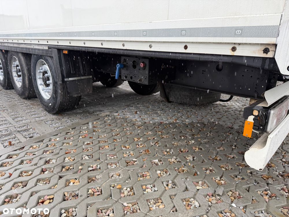 Krone izoterma  ROLETA dopellstock os podnoszona 3 szt - 12