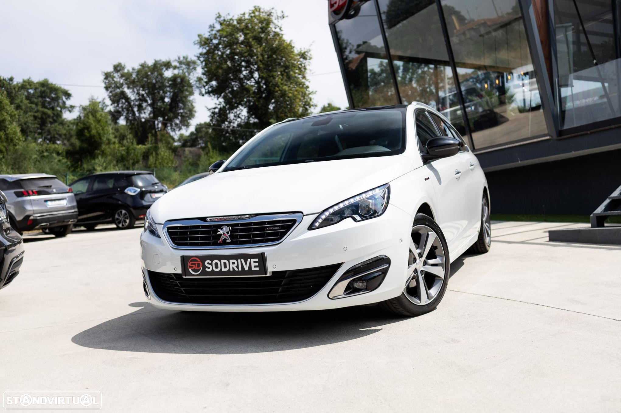 Peugeot 308 SW 1.6 BlueHDi GT Line - 9