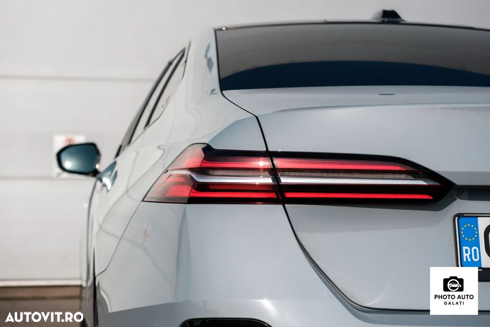 BMW Seria 5 520d xDrive AT MHEV - 7