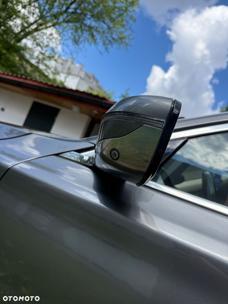 BMW Seria 7 740Li xDrive - 21