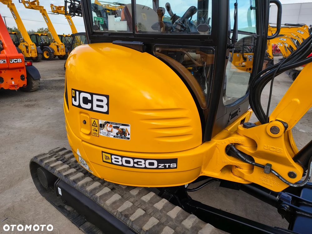 JCB 8030 2017r - 16