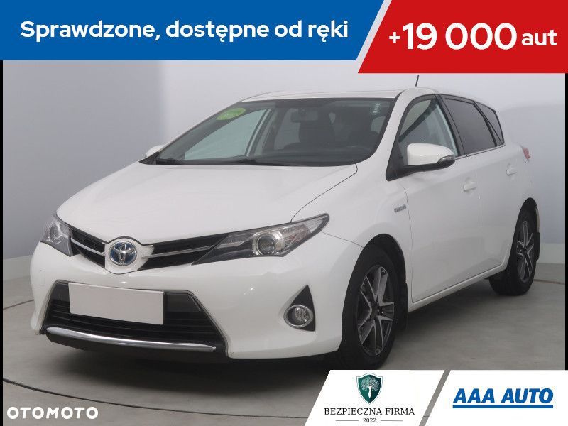 Toyota Auris - 1