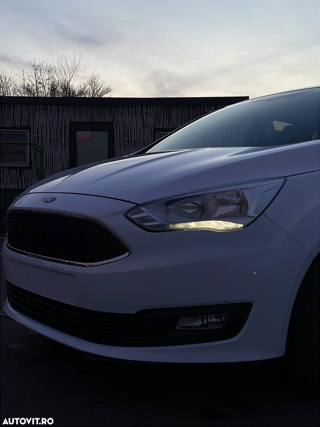Ford C-Max 1.0 EcoBoost Start-Stopp-System Trend - 23