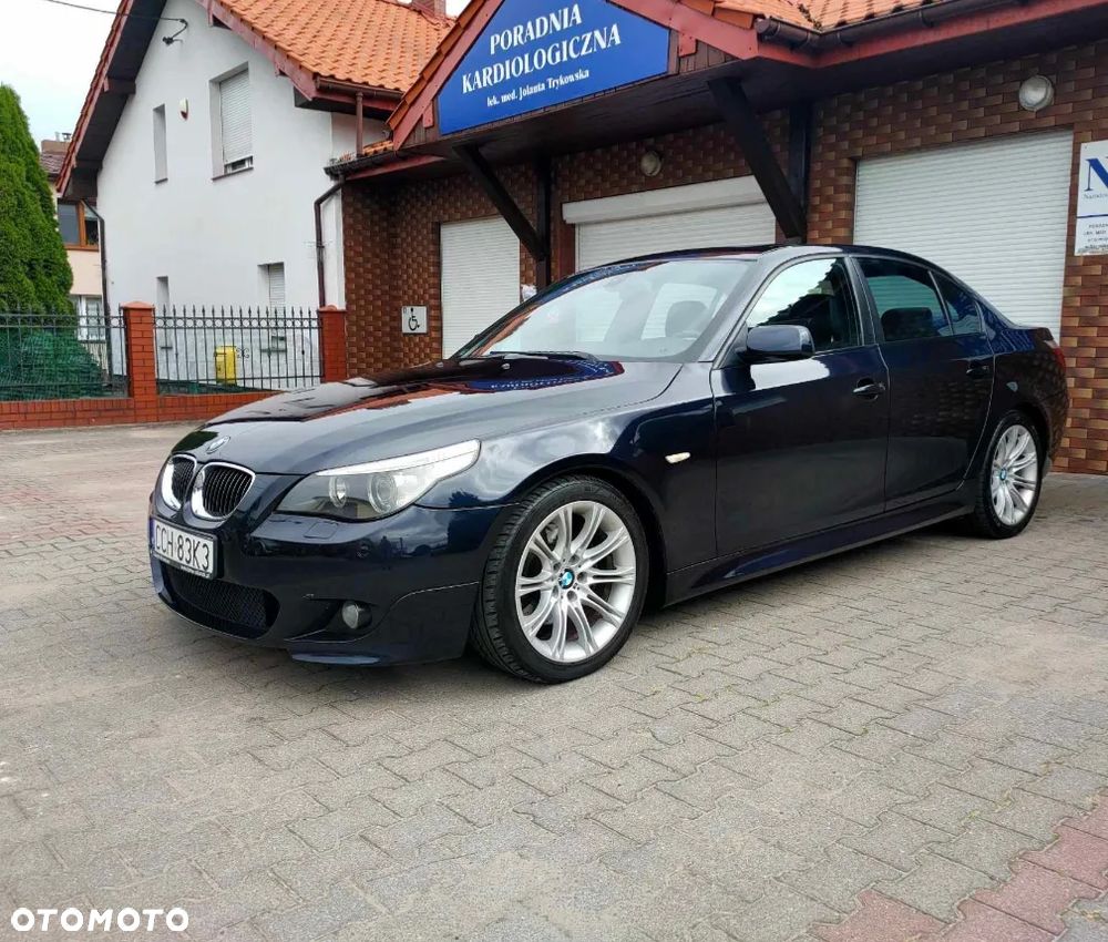 BMW Seria 5 525i - 1