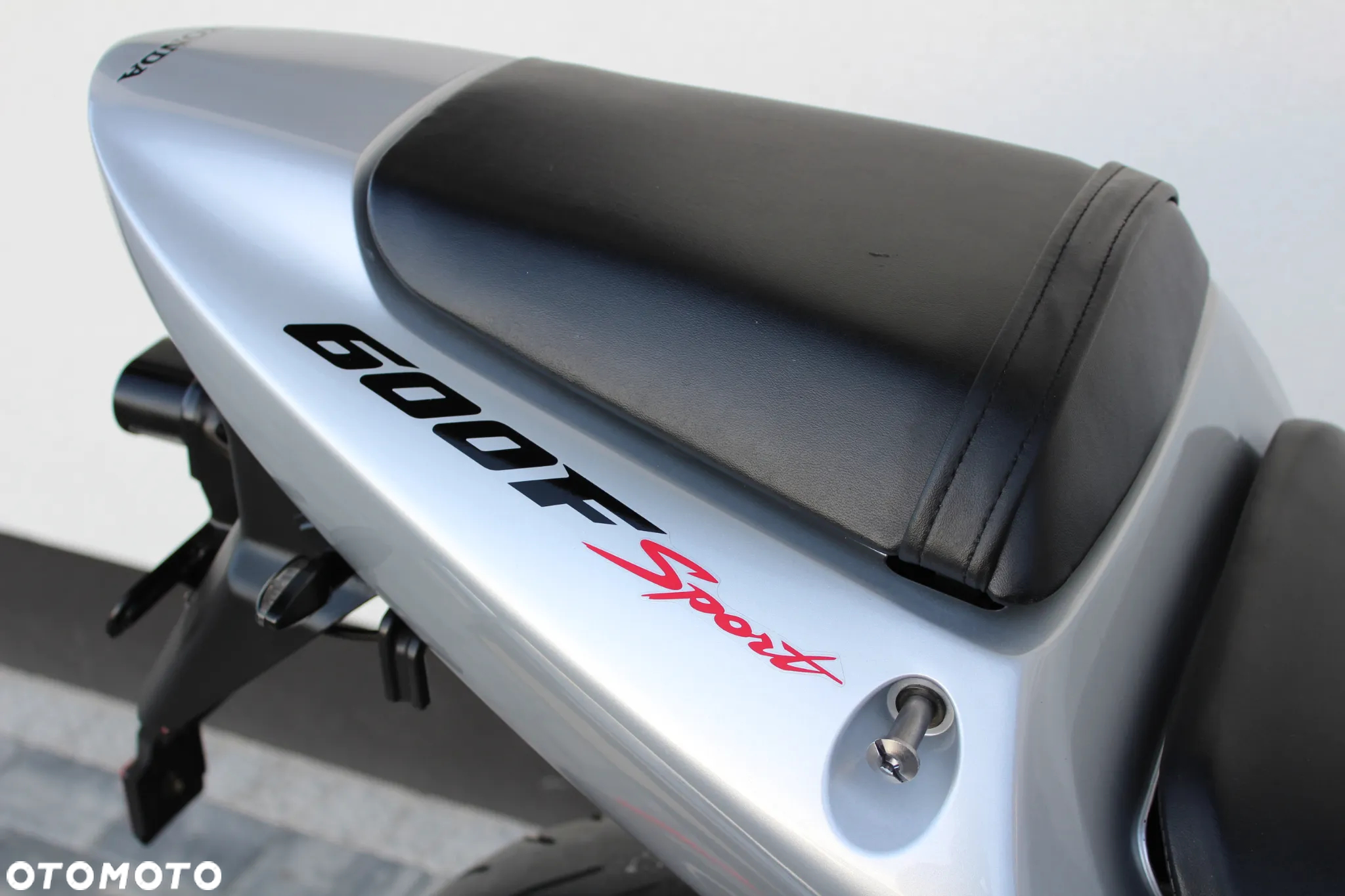 Honda CBR - 15