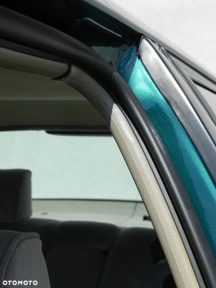 Volkswagen Passat - 28