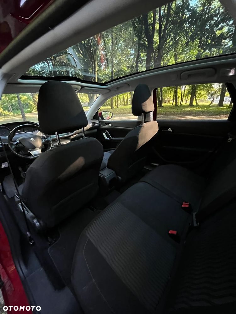 Peugeot 308 1.2 PureTech Business Line S&S - 10