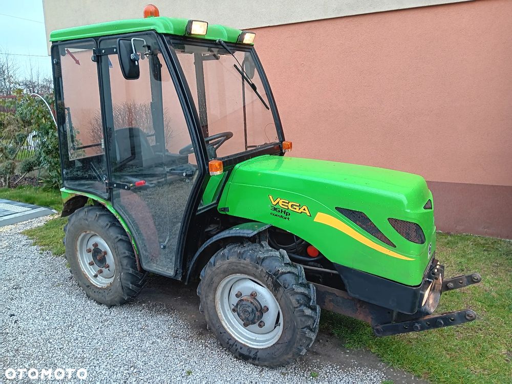 Inny VEGA 36Hp comfort - 2