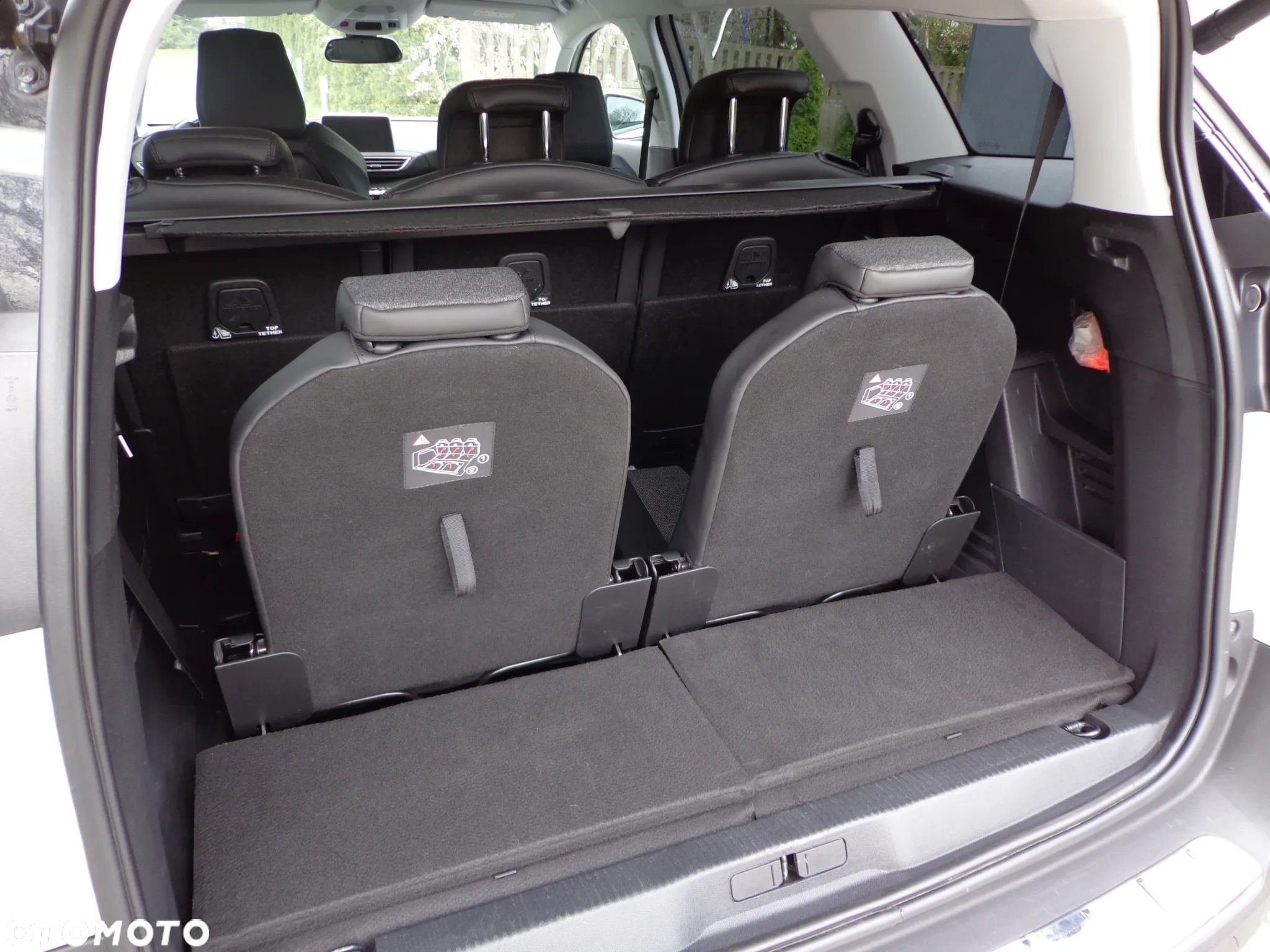 Peugeot 5008 1.6 BlueHDI Allure S&S EAT6 - 24