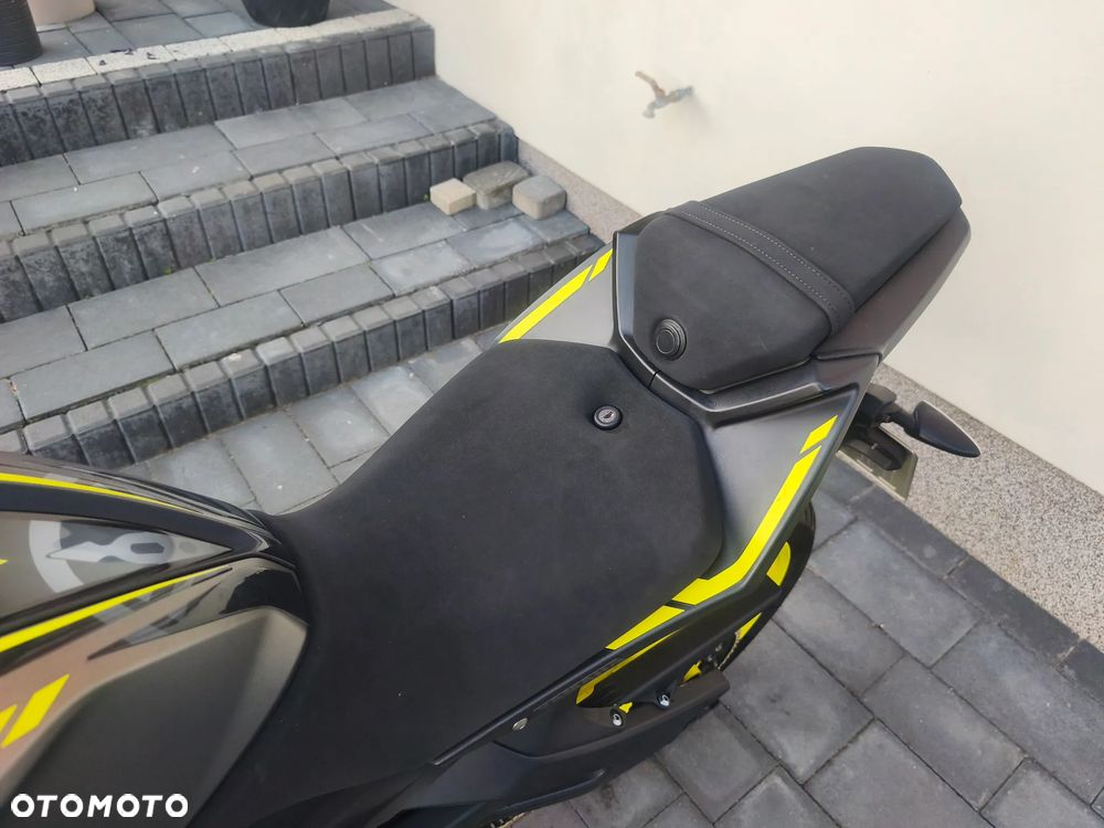 Yamaha MT - 23