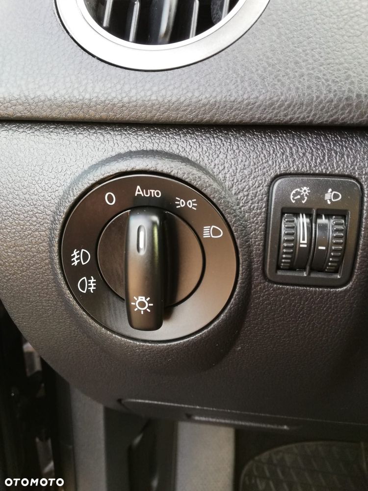 Volkswagen Golf Plus 1.6 TDI DPF BlueMotion Technology DSG Life - 26
