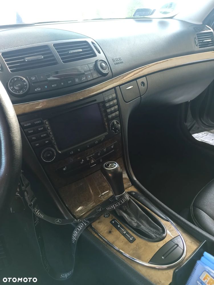 Mercedes-Benz Klasa E - 6