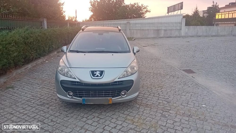 Peugeot 207 SW 1.4 Sport - 2