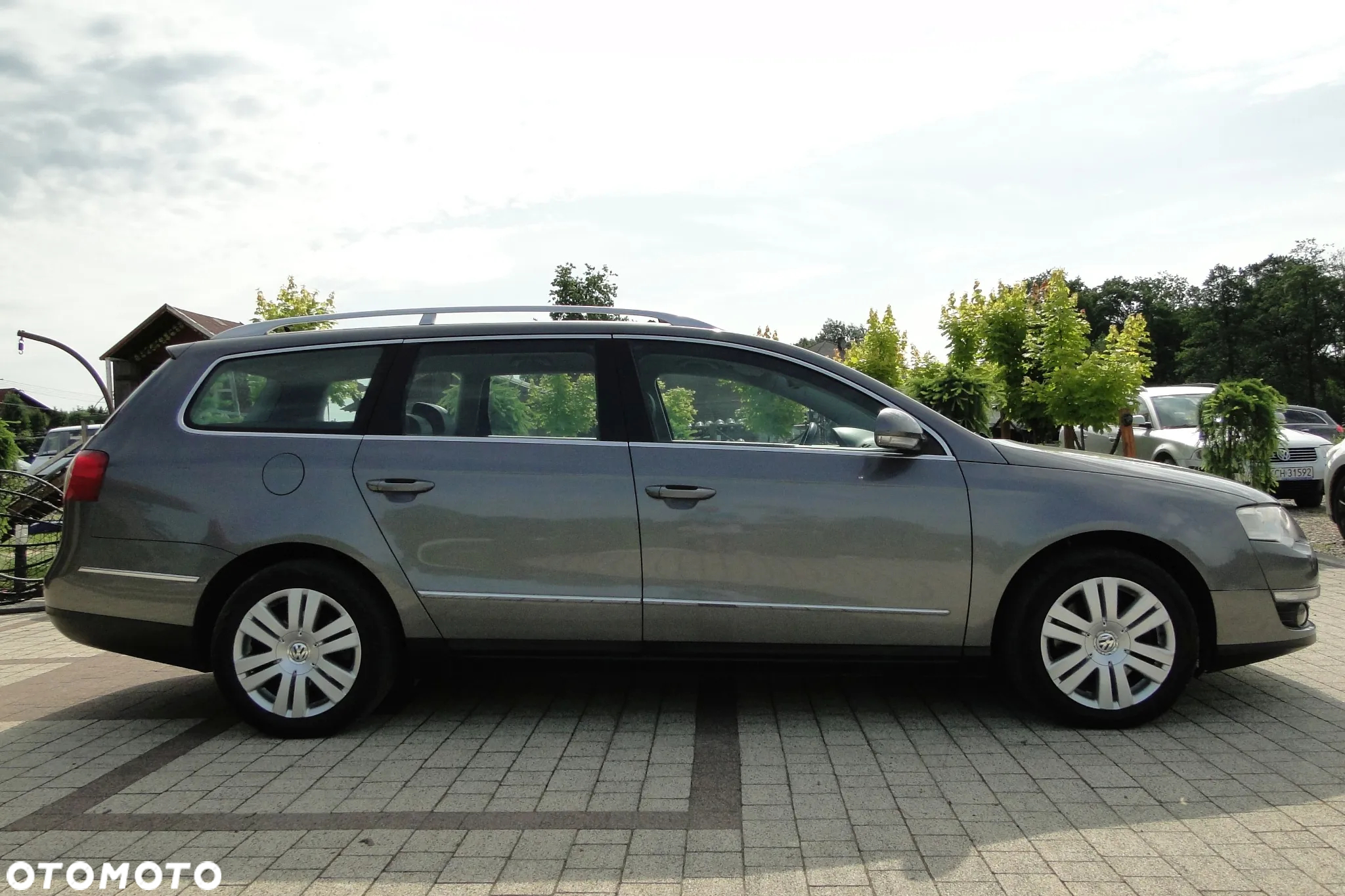 Volkswagen Passat - 3