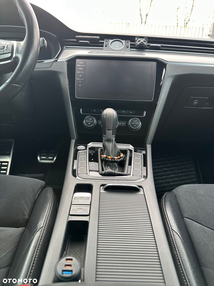 Volkswagen Arteon 2.0 TDI SCR R-Line DSG - 18