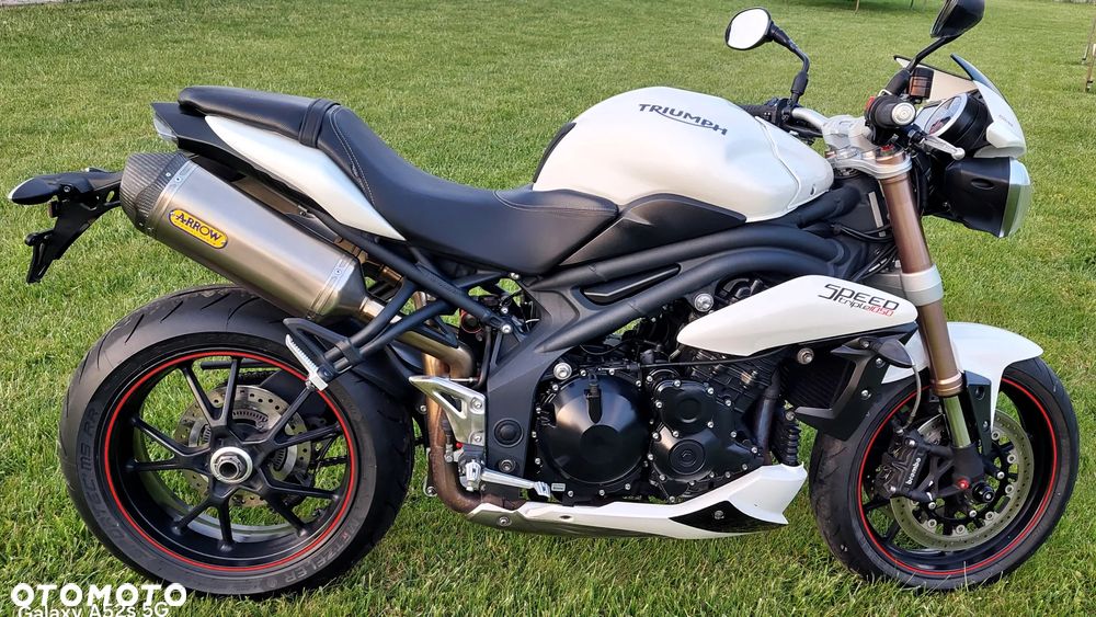 Triumph Speed Triple - 8