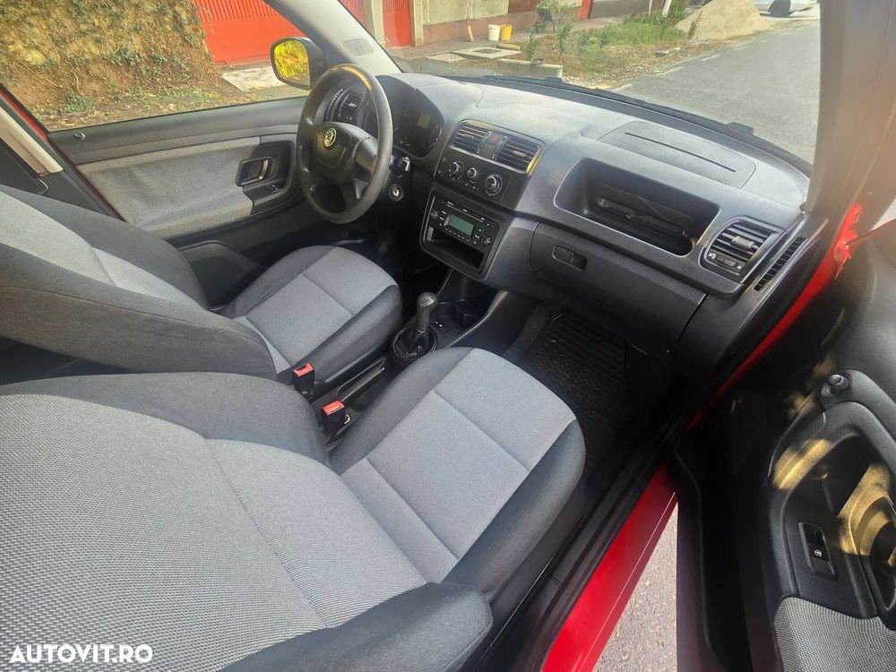 Skoda Fabia 1.2 HTP Style - 8