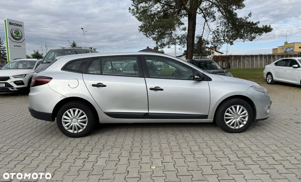 Renault Megane - 5