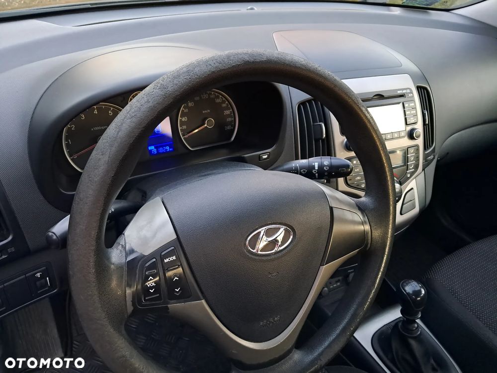 Hyundai i30 1.4 Comfort - 22