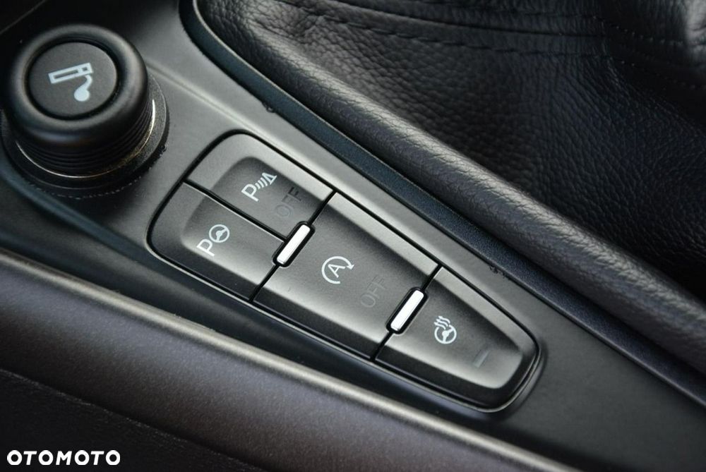 Ford Focus 1.5 EcoBoost STart-Stopp-System ST-LINE - 31