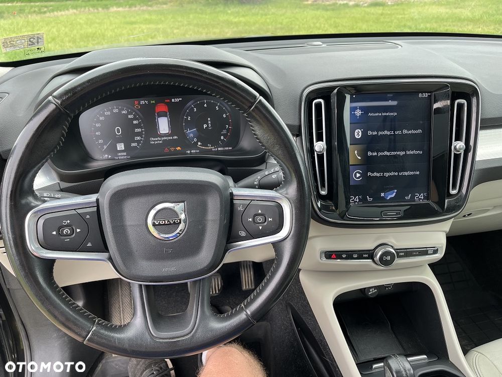 Volvo XC 40 T5 AWD Geartronic Momentum - 10