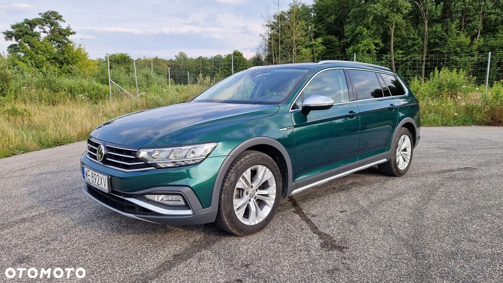 Volkswagen Passat - 2