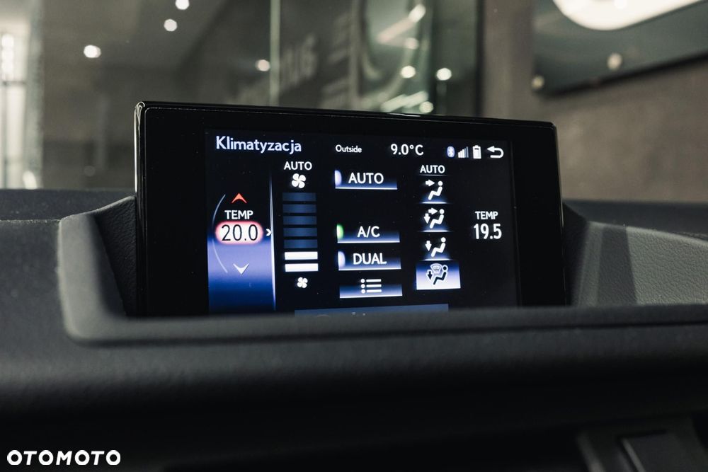 Lexus CT 200h Elegance - 20