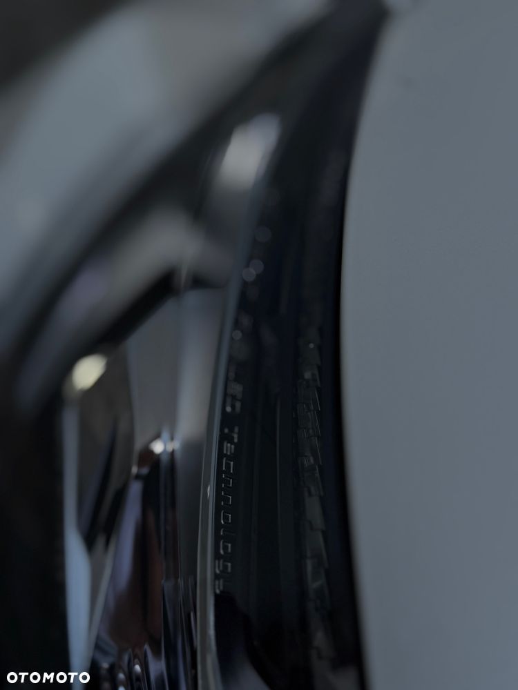 Peugeot 3008 BlueHDi 180 Stop & Start EAT8 GT - 22