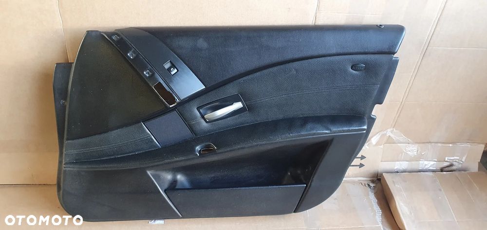 Boczek tapicerka prawy przód przednia prawa skóra BMW 5 E60 - 8