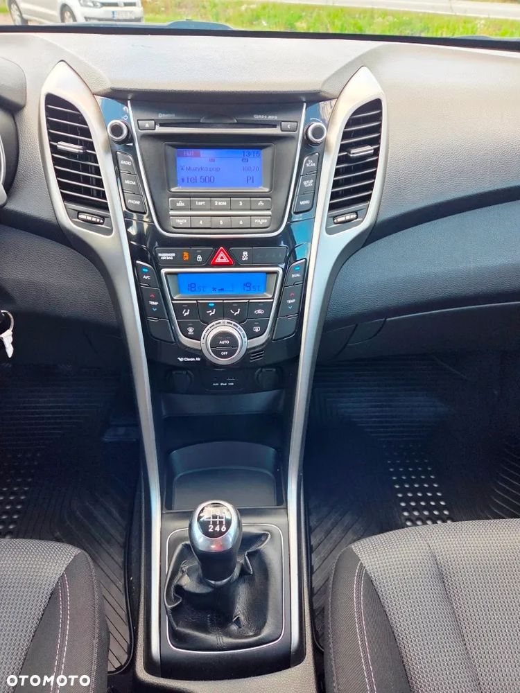 Hyundai i30 1.6 GDI Comfort - 36