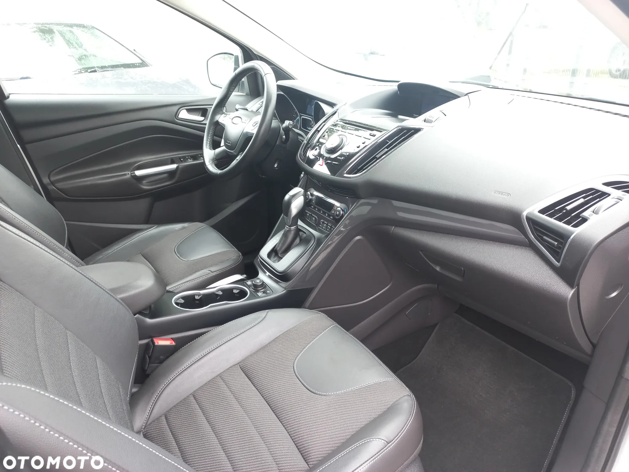 Ford Kuga 2.0 TDCi 4x4 Individual - 19