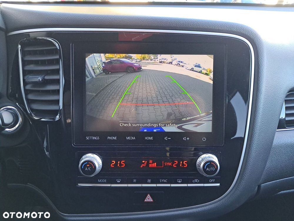 Mitsubishi Outlander - 20