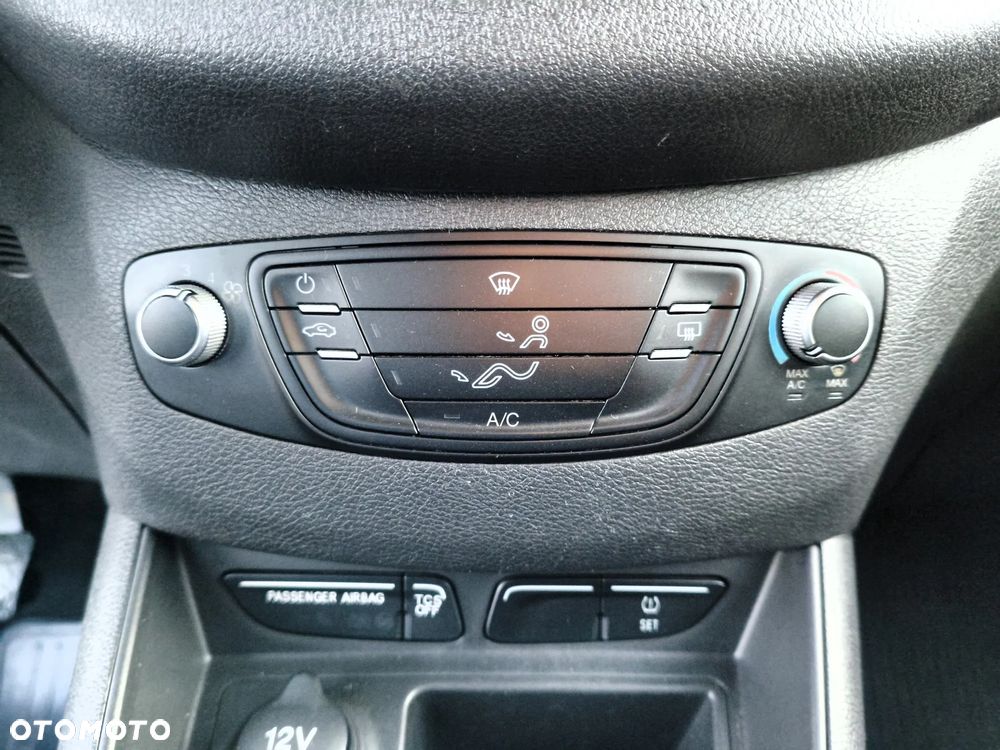 Ford Transit Courier Trend - 21