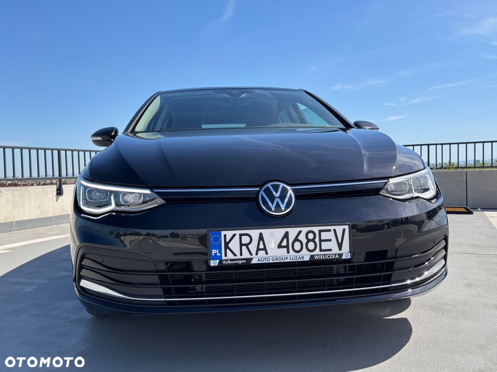 Volkswagen Golf 1.5 eTSI Active DSG - 13