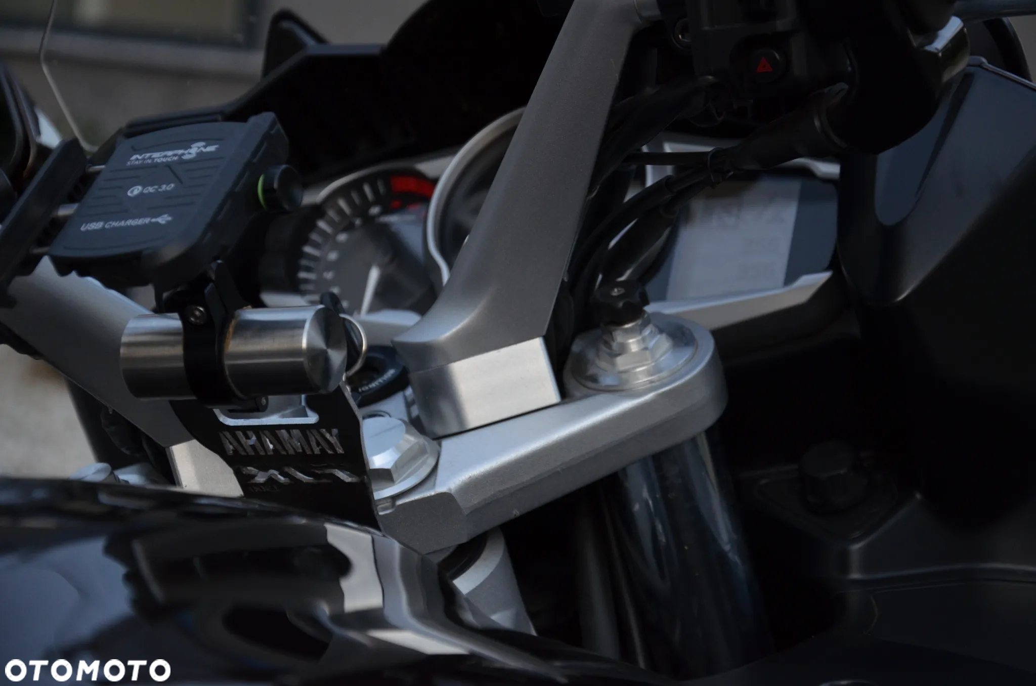 Yamaha FJR - 23