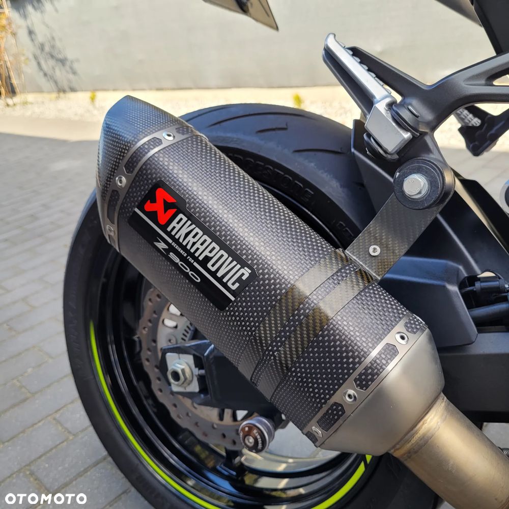 Kawasaki Z 900 - 29