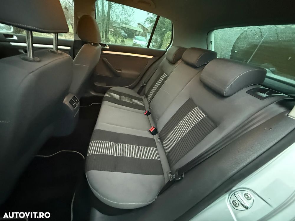 Volkswagen Golf 1.6 Edition - 28