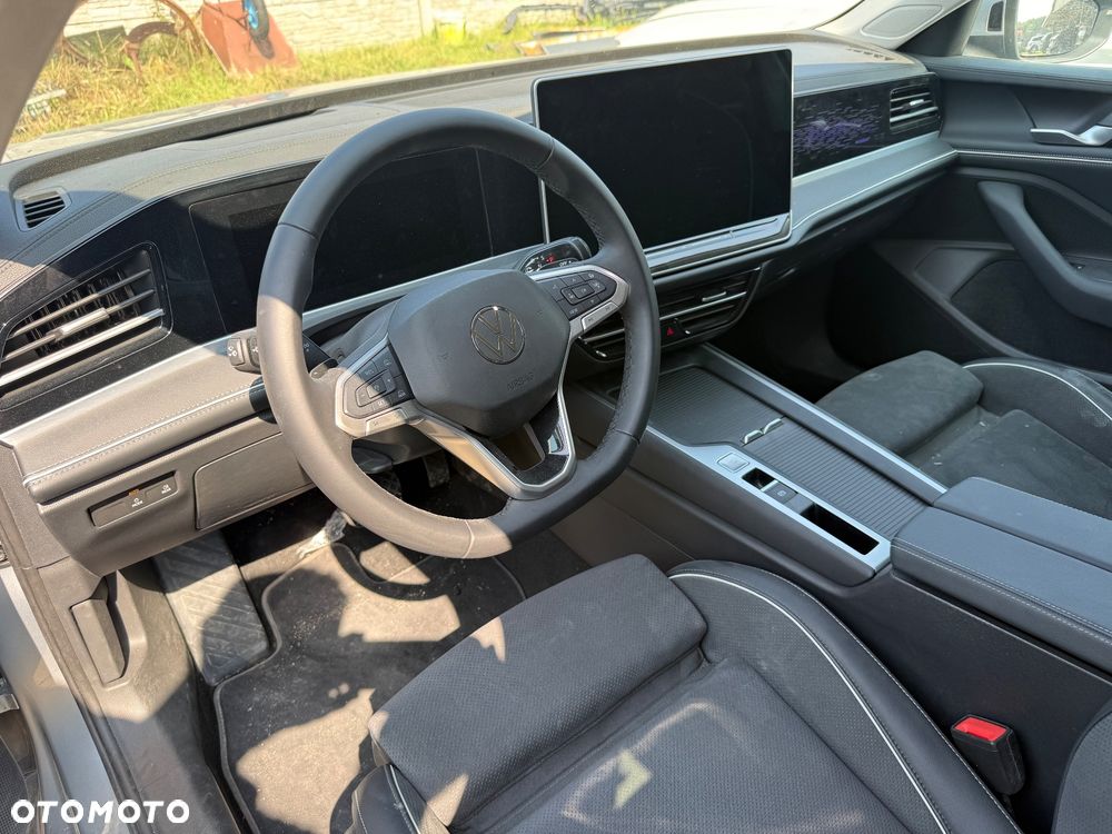 Volkswagen Passat - 8