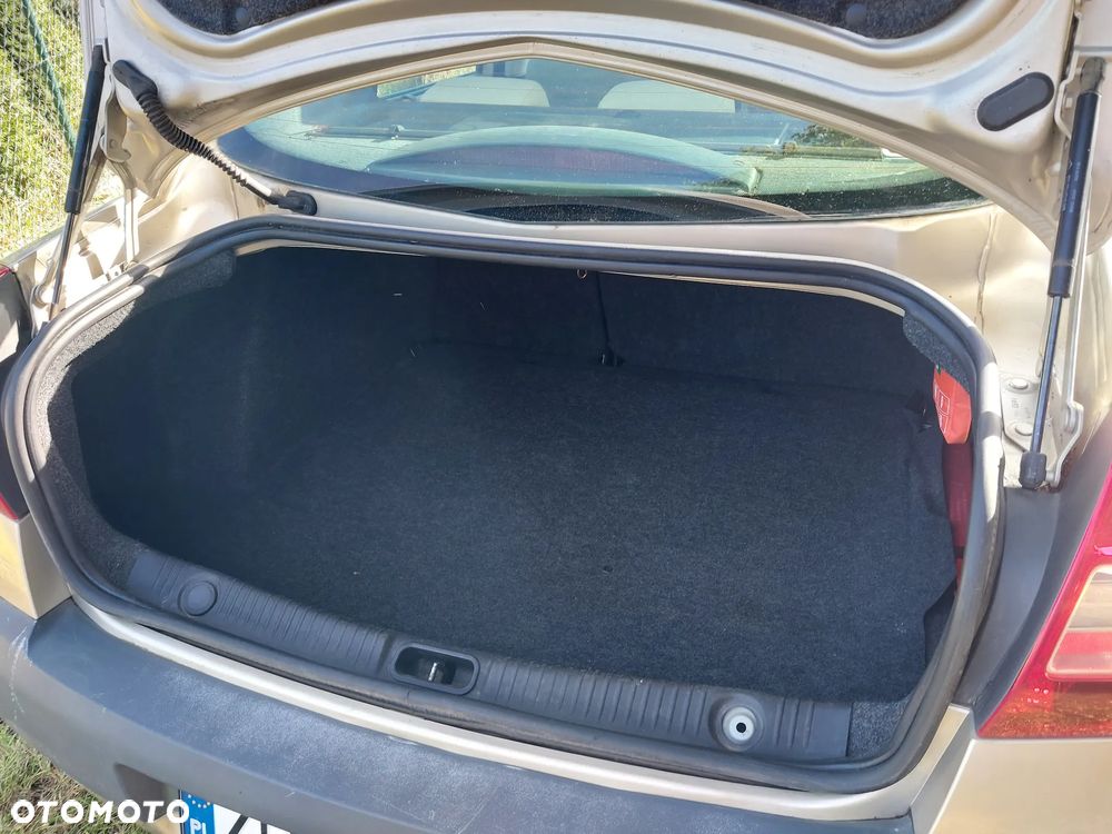 Renault Megane - 7
