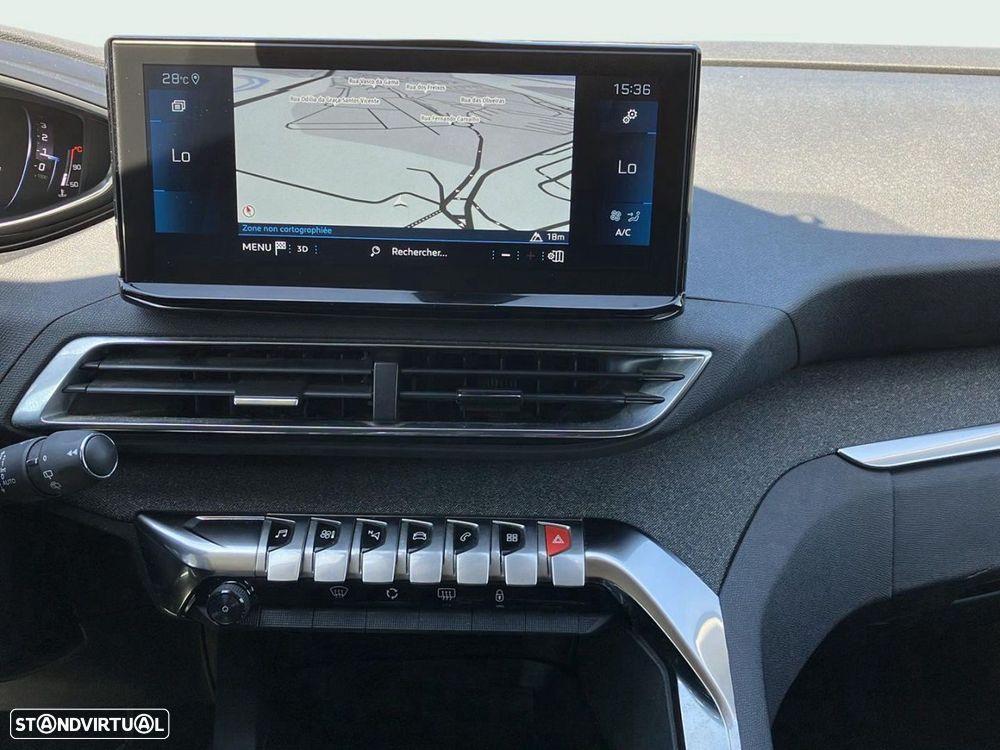 Peugeot 5008 1.5 BlueHDi Allure EAT8 - 16