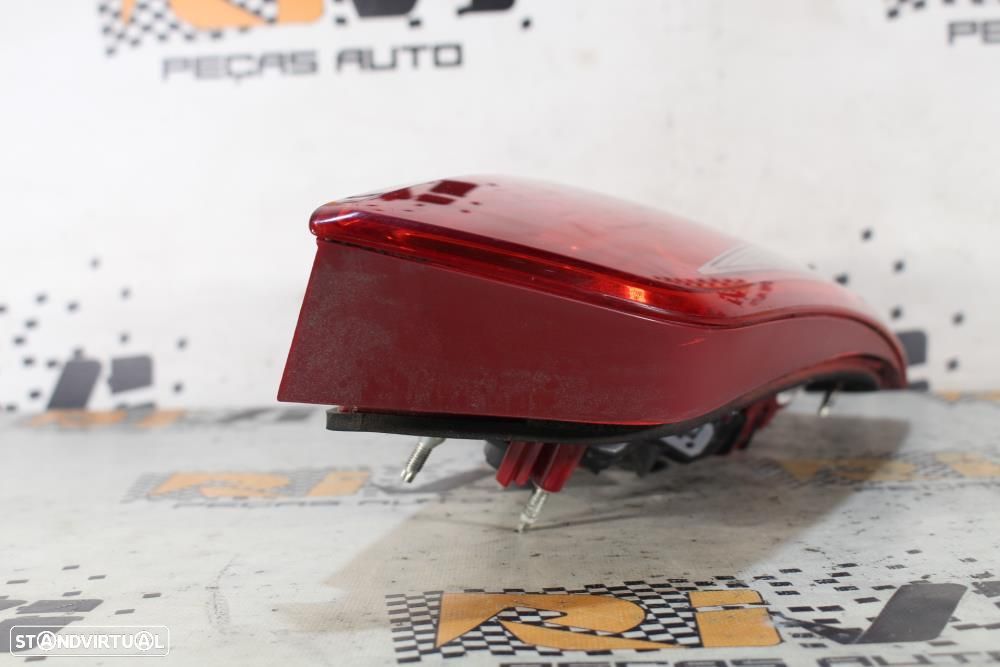 Farolim Direito Audi A1 (8X1, 8Xk)  8X0945094 / 8X0 945 094 - 6