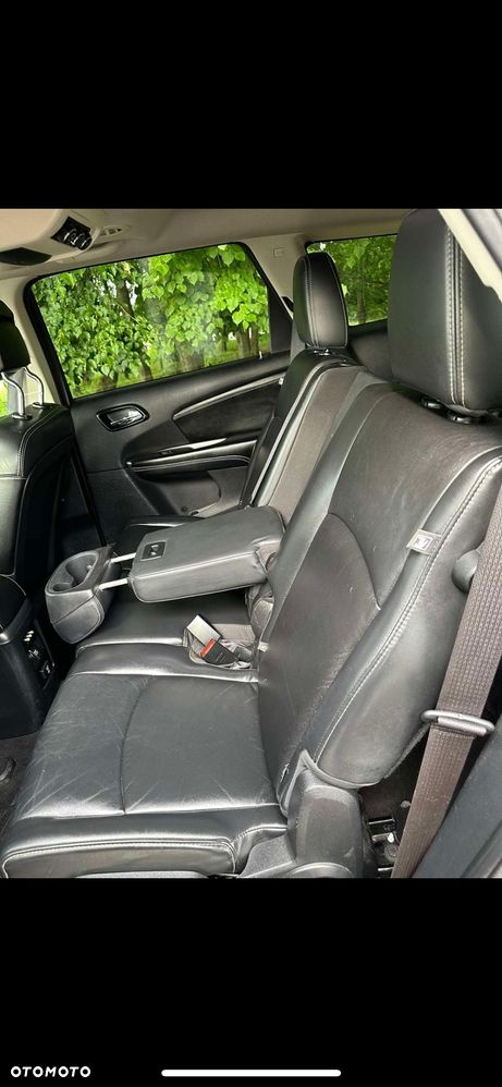 Dodge Journey - 8