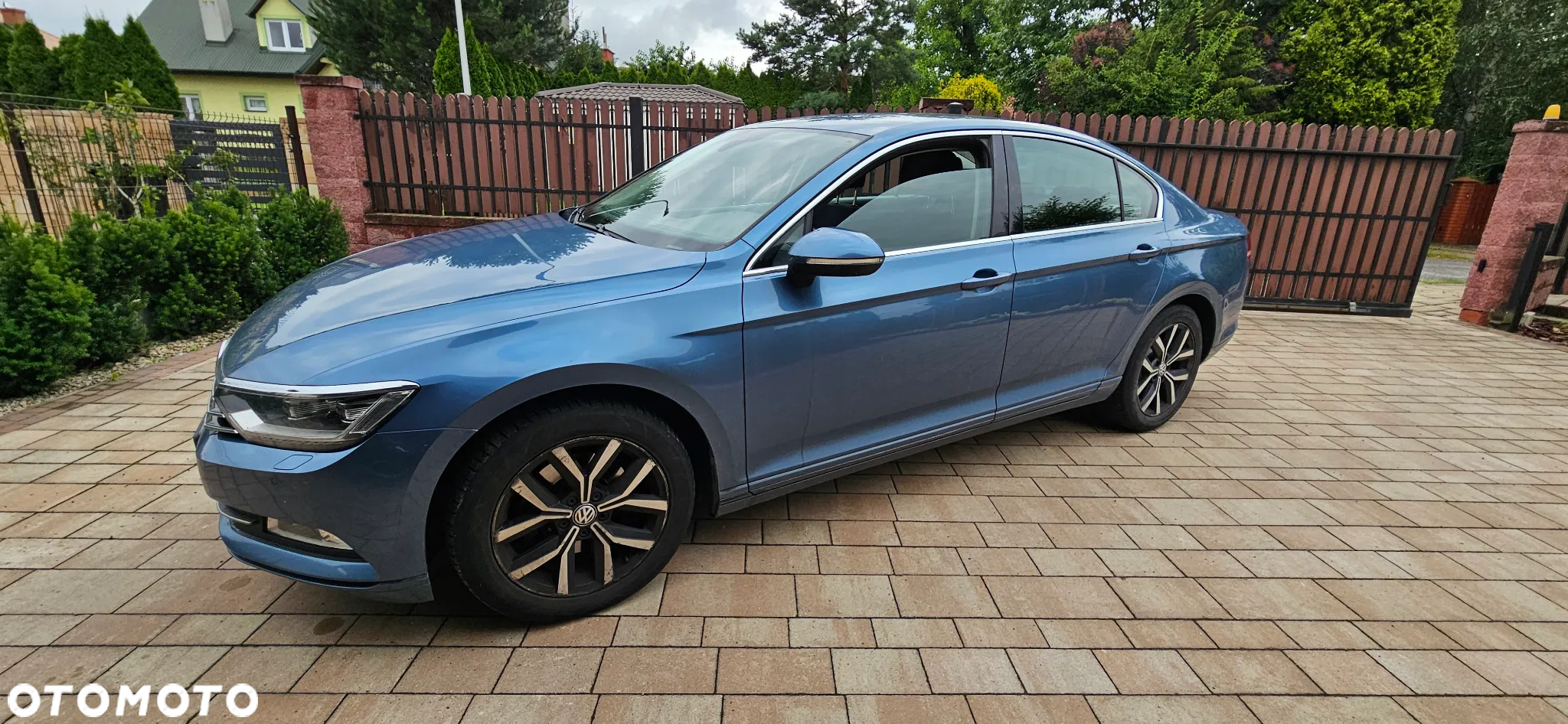 Volkswagen Passat 1.8 TSI BMT Comfortline - 16