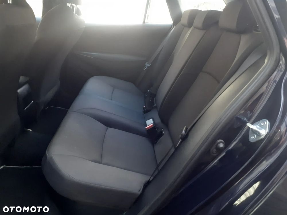 Toyota Corolla - 23