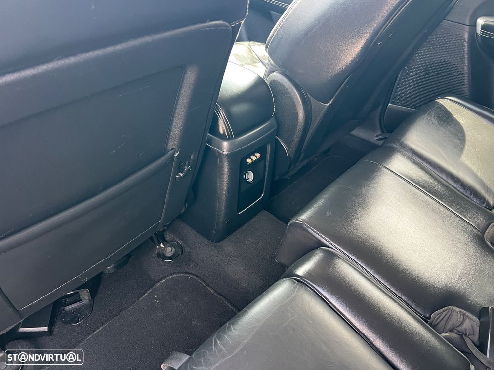 Fiat Freemont 2.0 M-Jet Urban - 27